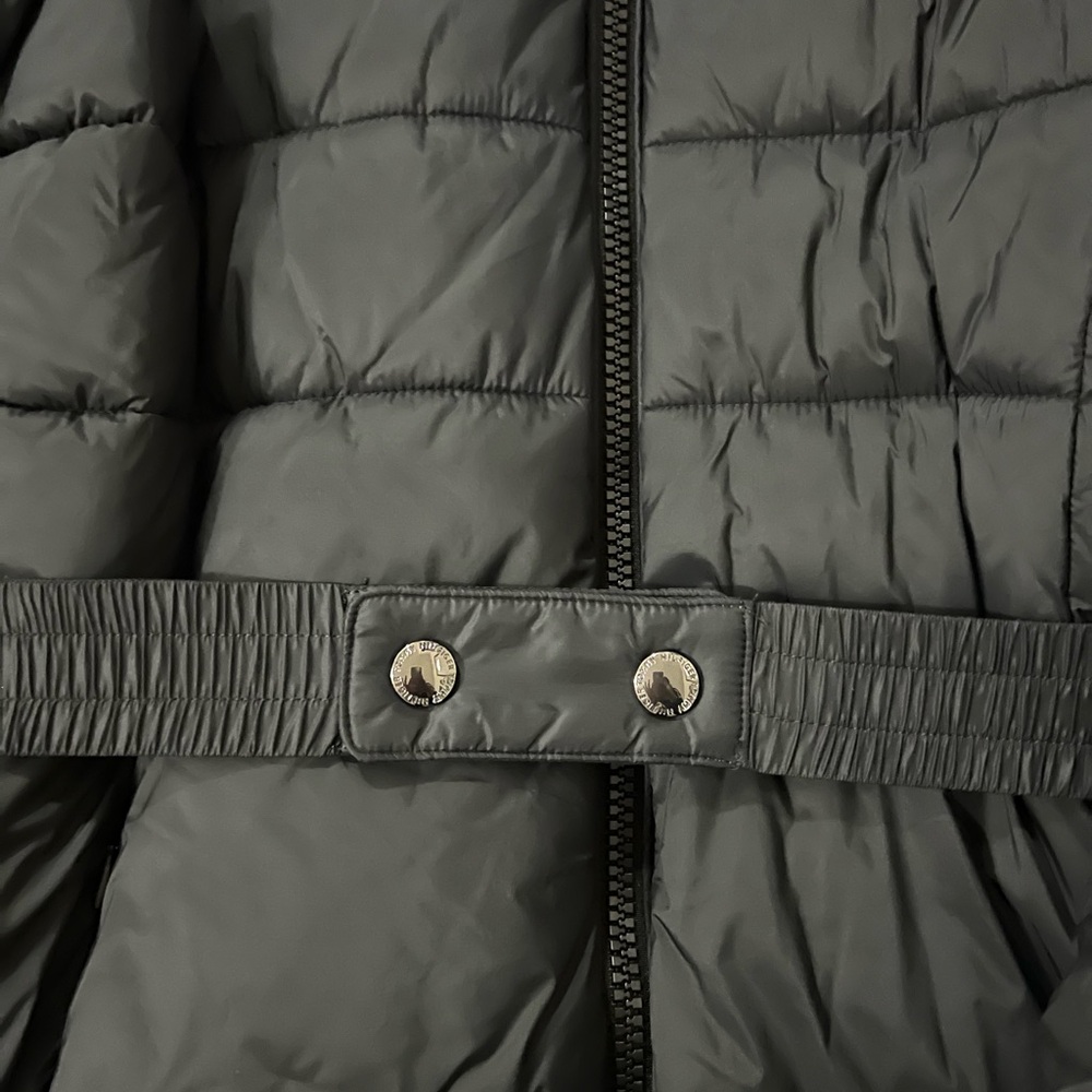 Tommy Hilfiger Long Fur Hooded Puffer Jacket with Belt - Picture 4 of 11